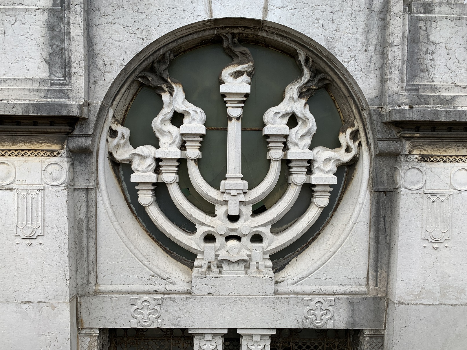 Segre's grave, Jewish Sector of the Monumental Cemetery of Milan